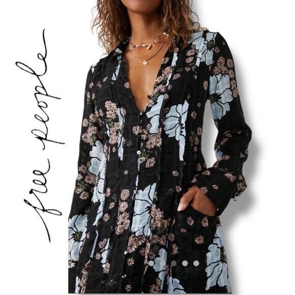 Free People Women’s Back it At Black Floral Maxi Dress in the Size Medium - Picture 6 of 8
